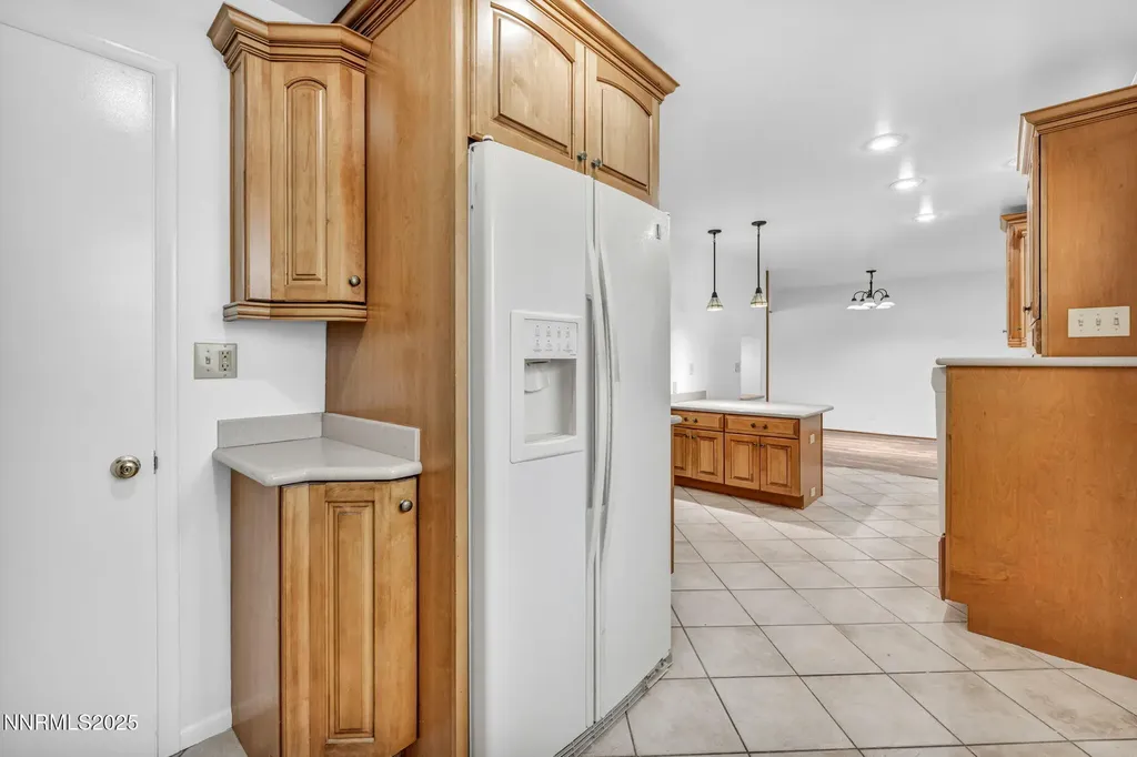 307 California Yerington NV 89447