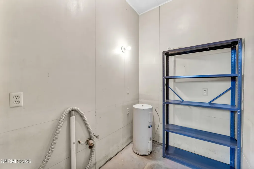 307 California Yerington NV 89447
