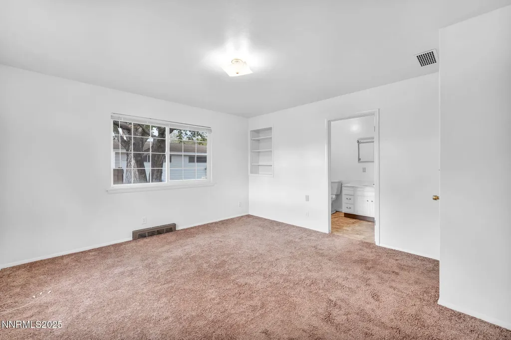 307 California Yerington NV 89447