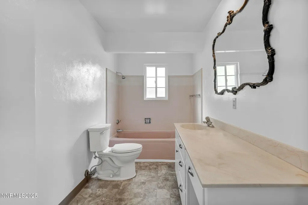 307 California Yerington NV 89447