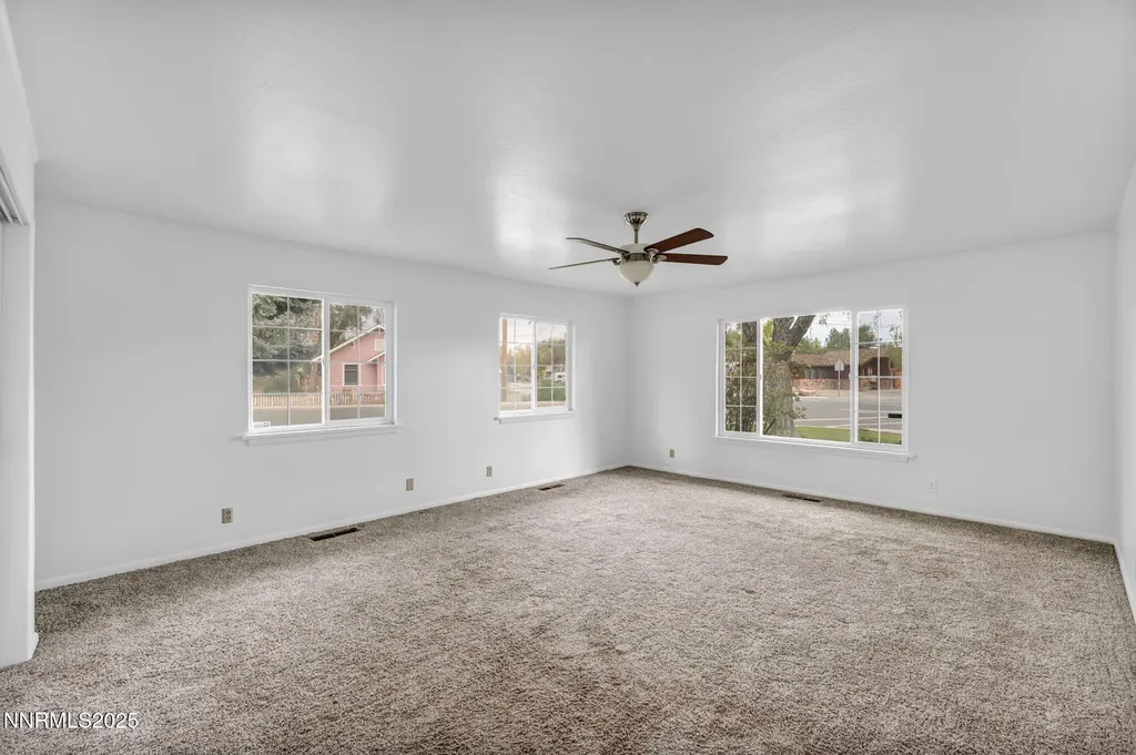 307 California Yerington NV 89447