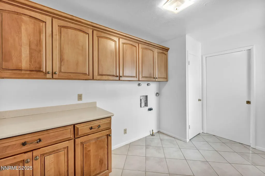 307 California Yerington NV 89447