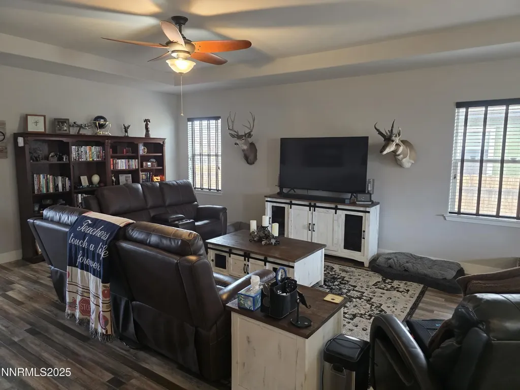 1145 Cheatgrass Dayton NV 89403