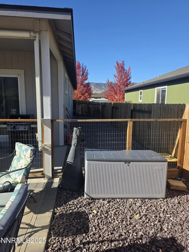 1145 Cheatgrass Dayton NV 89403