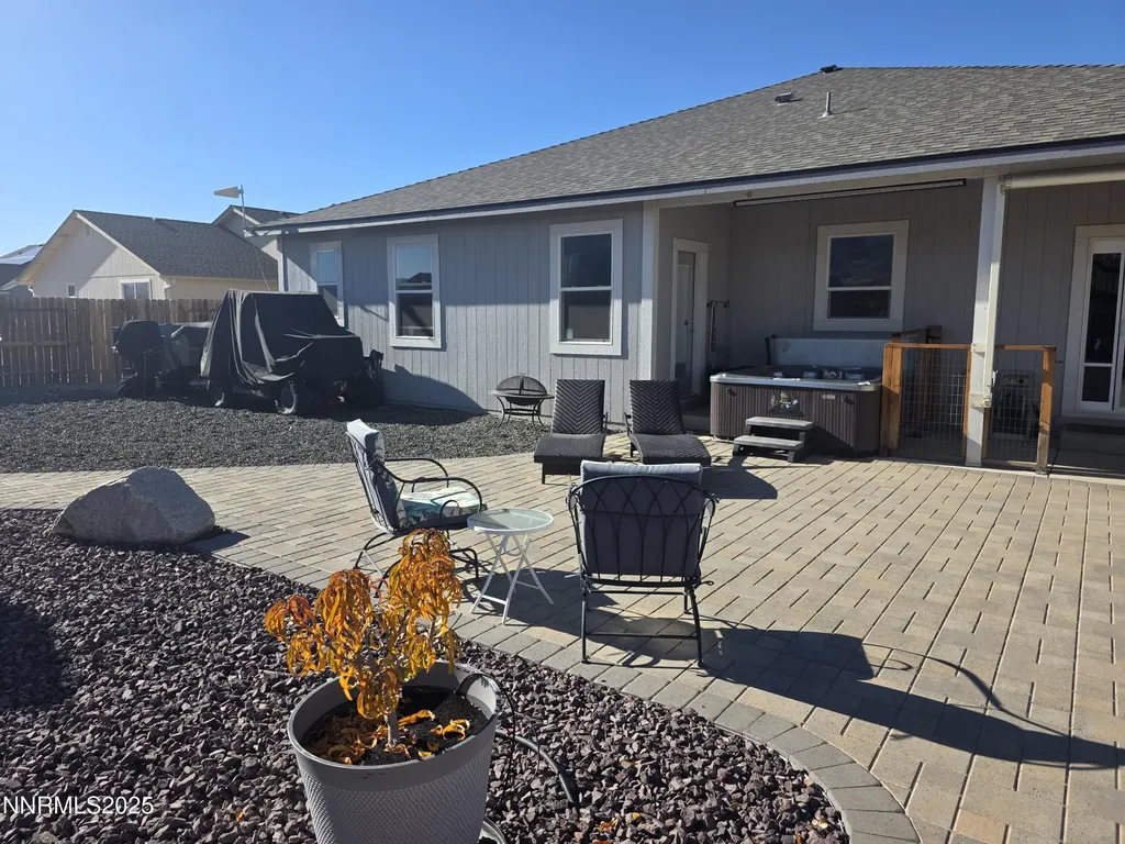 1145 Cheatgrass Dayton NV 89403