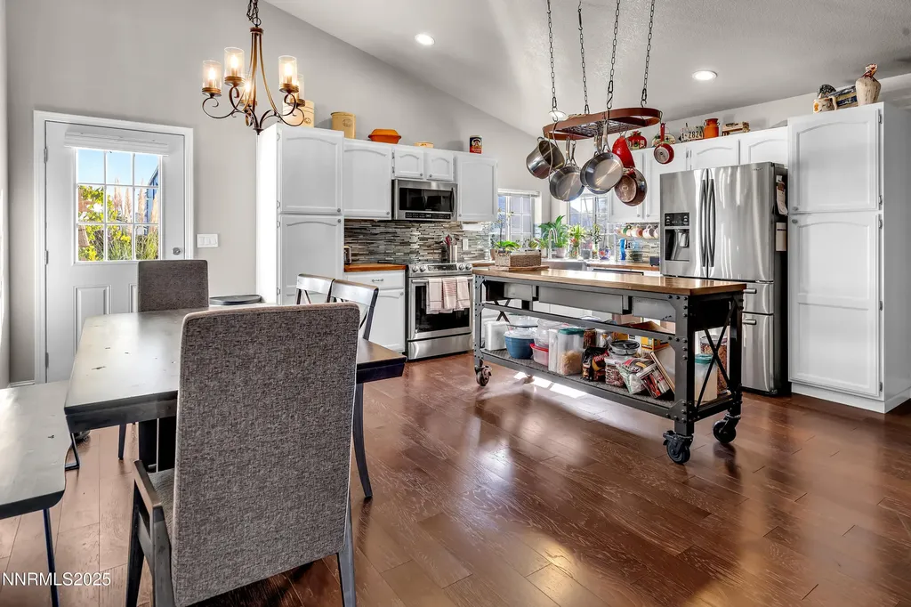 1077 Deena Fallon NV 89406
