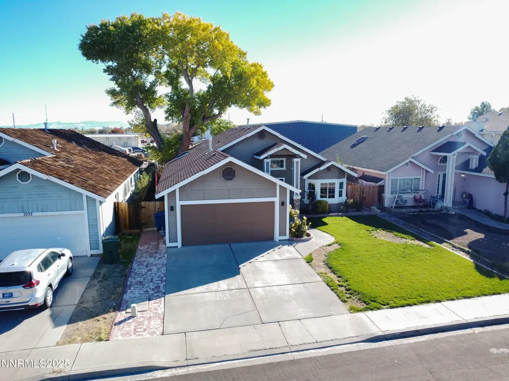 1077 Deena Fallon NV 89406