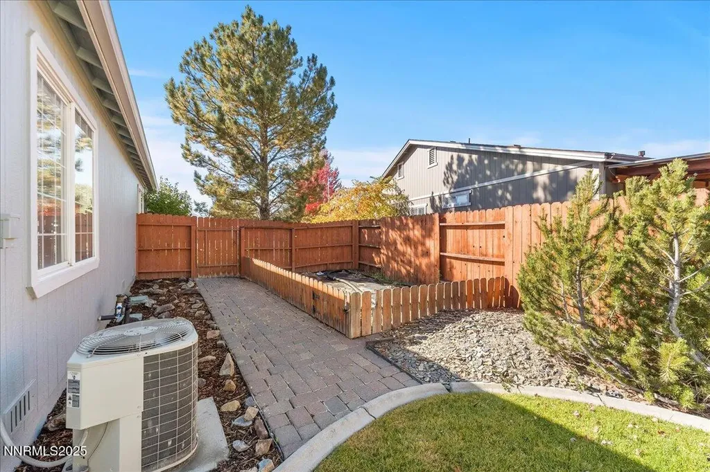 18119 Cherryleaf Reno NV 89508