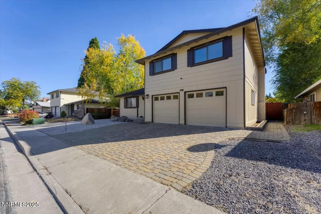 7300 Gemstone Reno NV 89511