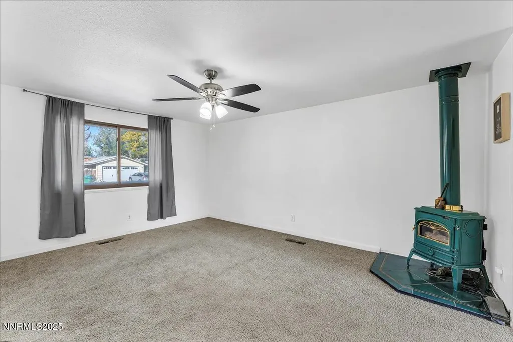 7300 Gemstone Reno NV 89511