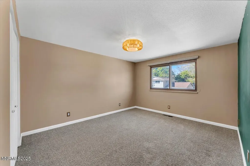 7300 Gemstone Reno NV 89511