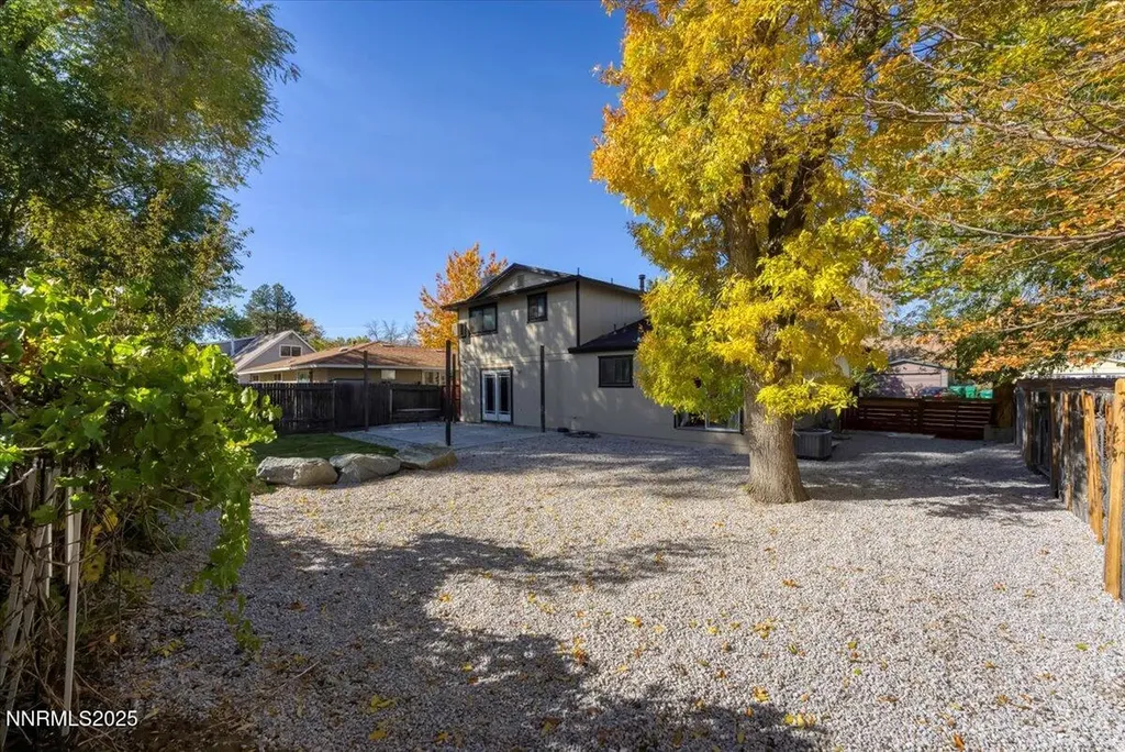 7300 Gemstone Reno NV 89511