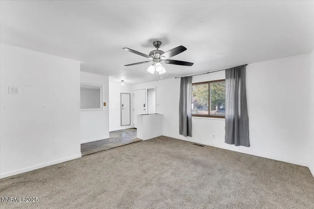 7300 Gemstone Reno NV 89511