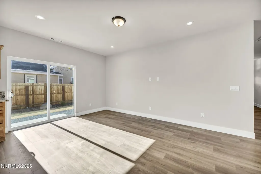 1421 Mission Gardnerville NV 89410