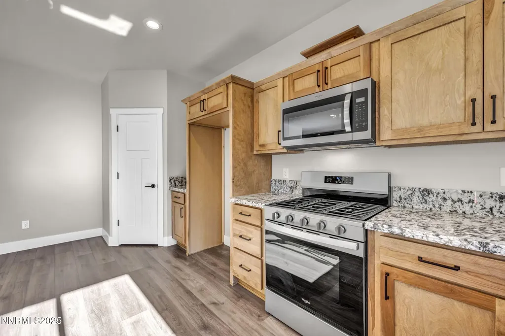 1421 Mission Gardnerville NV 89410