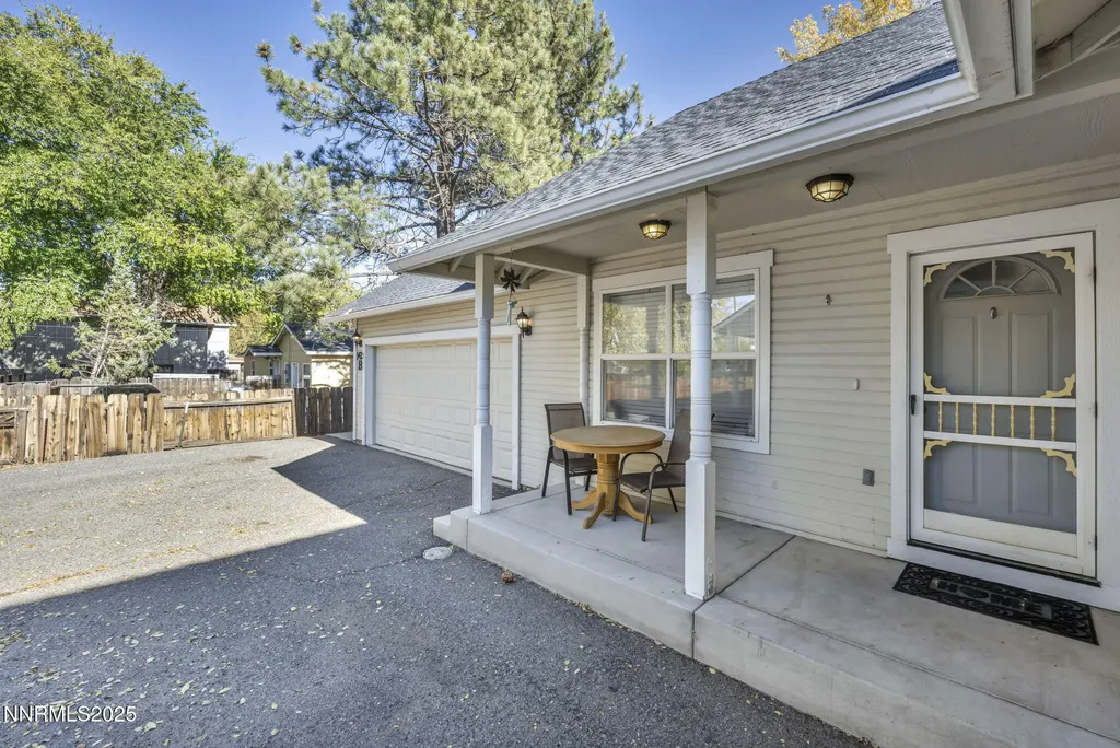 1421 Mission Gardnerville NV 89410
