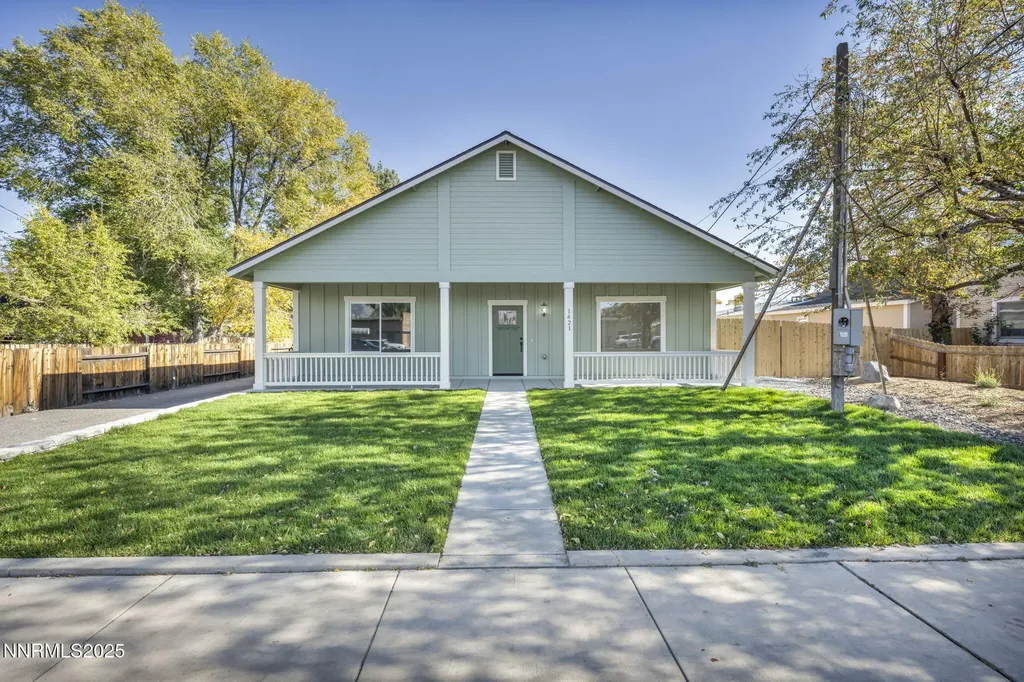 1421 Mission Gardnerville NV 89410