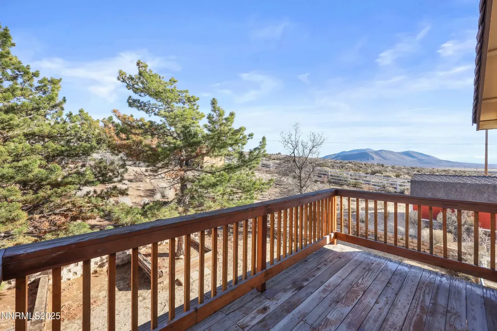 5895 Gentry Carson City NV 89701