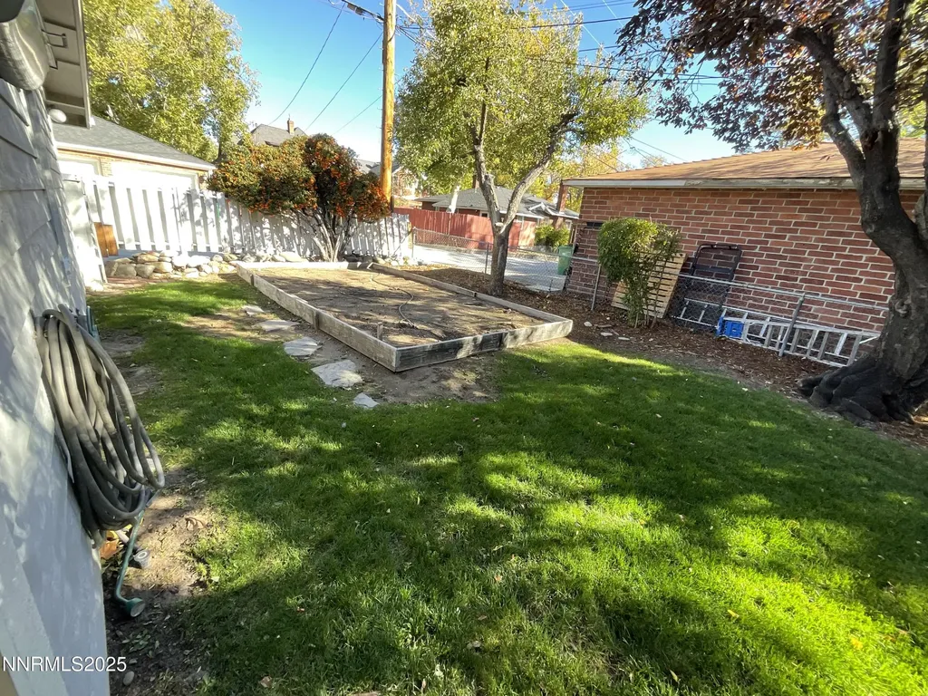 619 Marsh Reno NV 89509