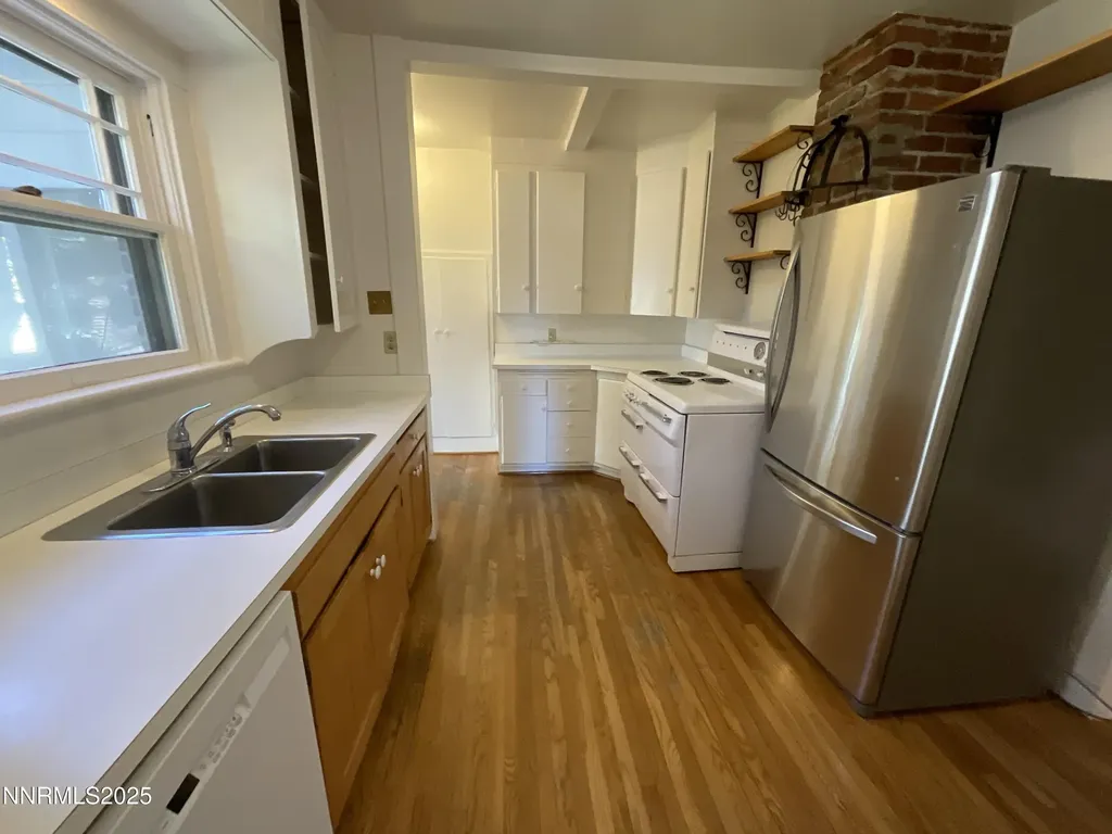 619 Marsh Reno NV 89509