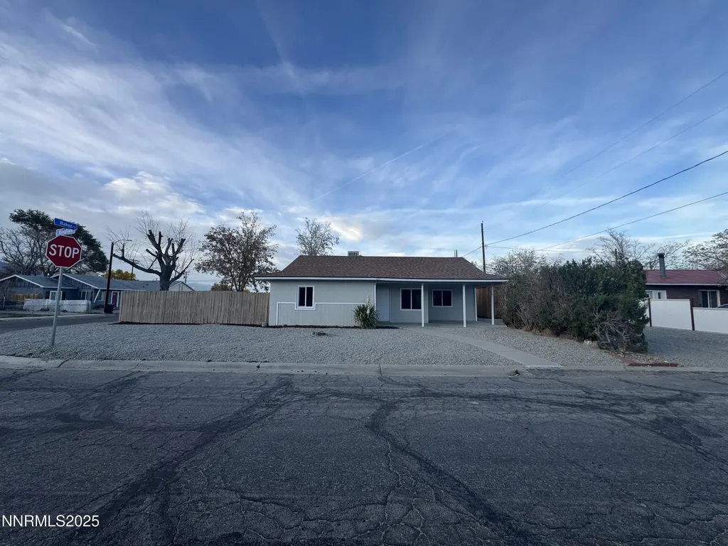 125 English Hawthorne NV 89415