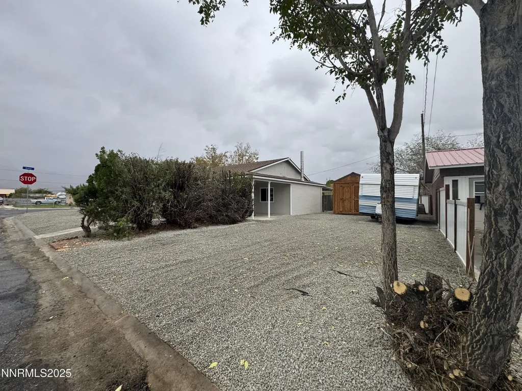 125 English Hawthorne NV 89415