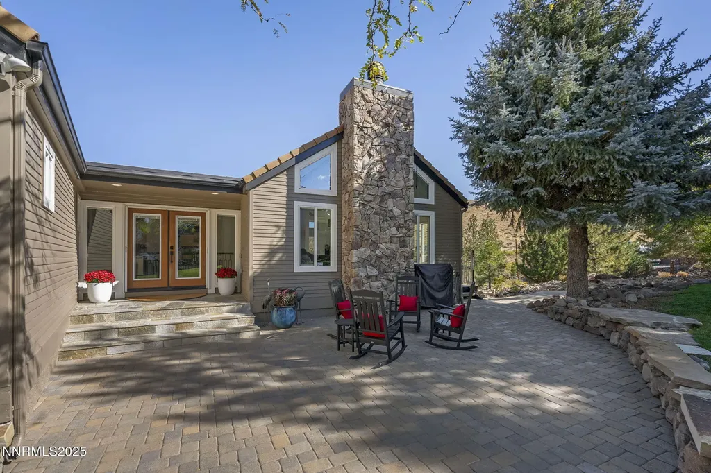 2885 Erminia Reno NV 89523