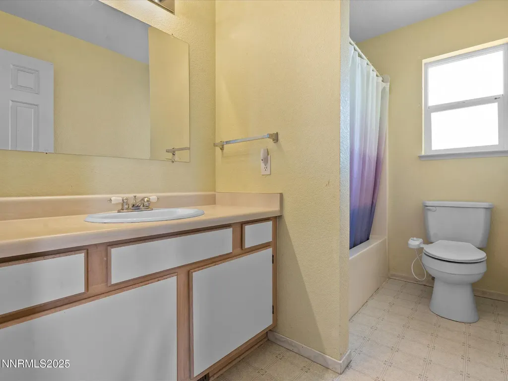 397 Nader Fernley NV 89408