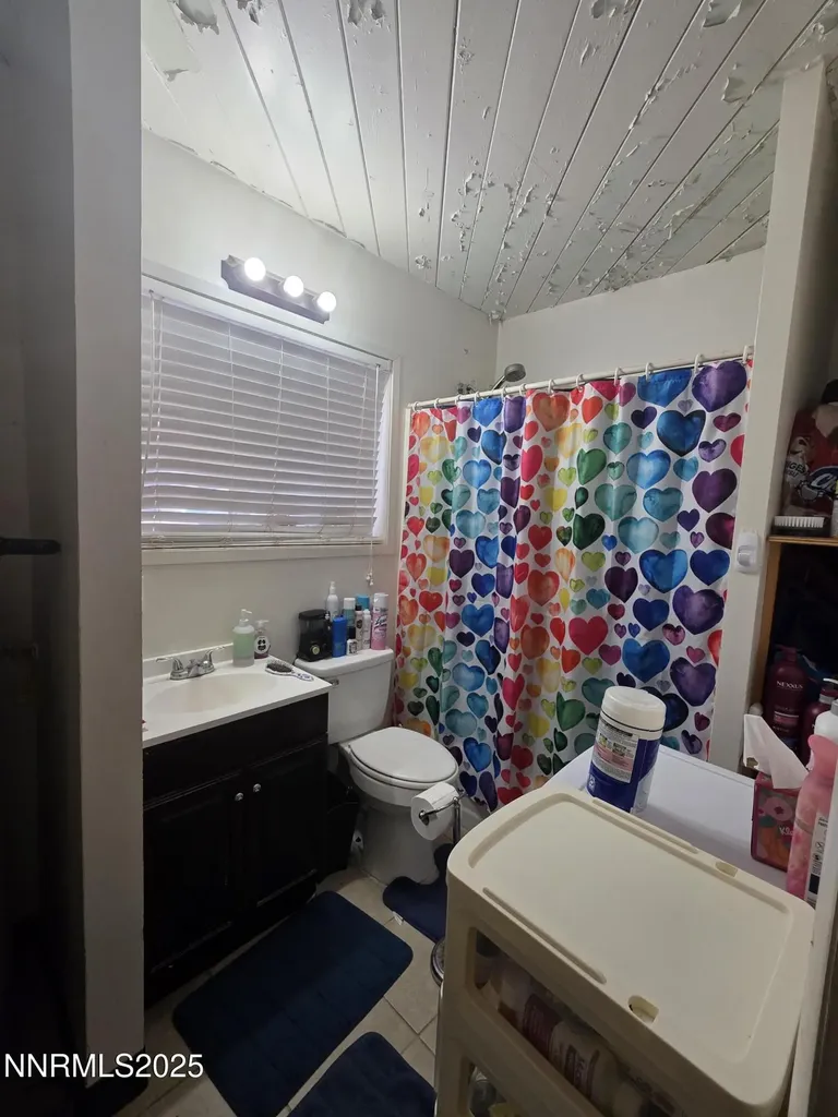 107 English Hawthorne NV 89415