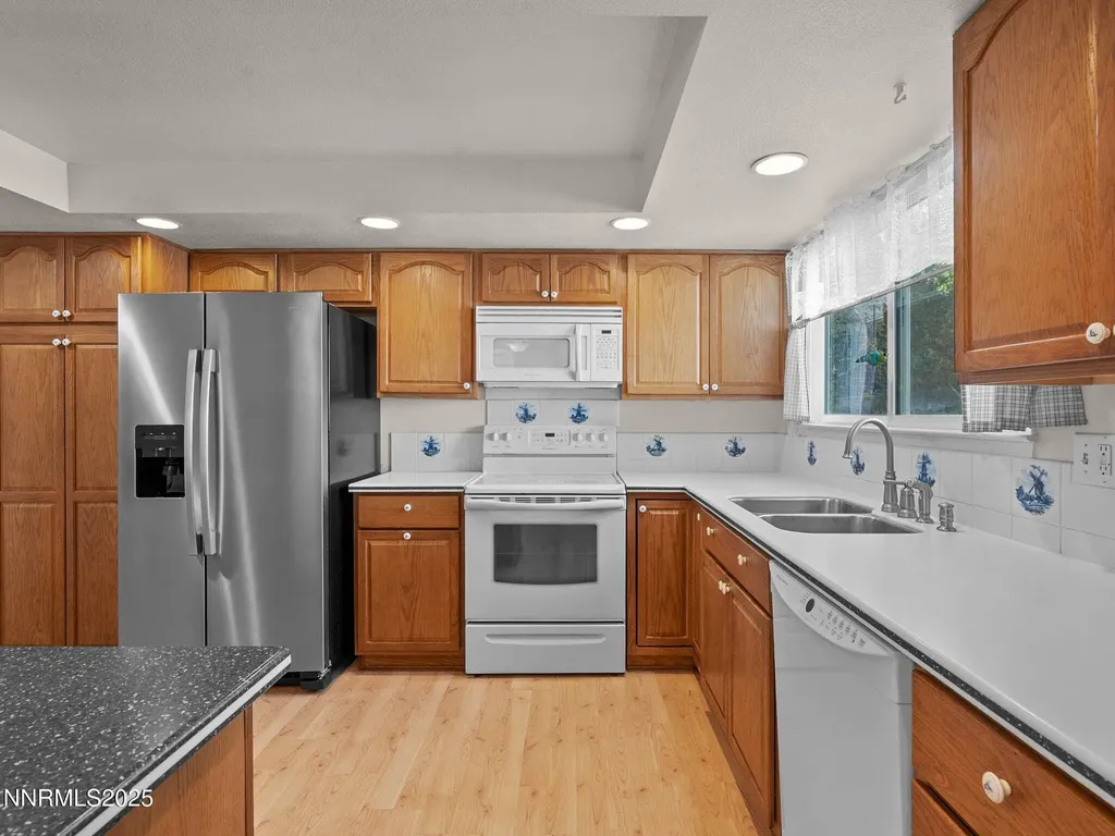 2541 Brentwood Carson City NV 89701