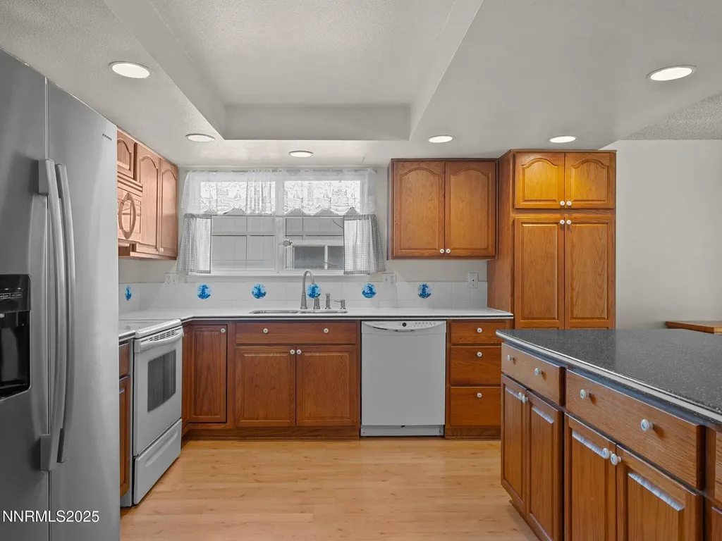 2541 Brentwood Carson City NV 89701