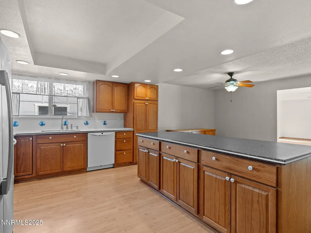 2541 Brentwood Carson City NV 89701
