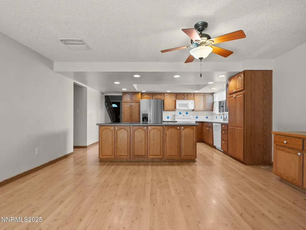 2541 Brentwood Carson City NV 89701