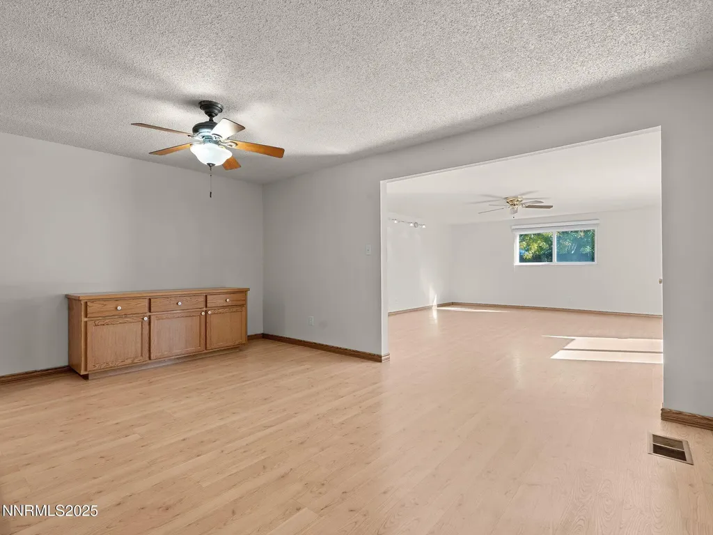 2541 Brentwood Carson City NV 89701