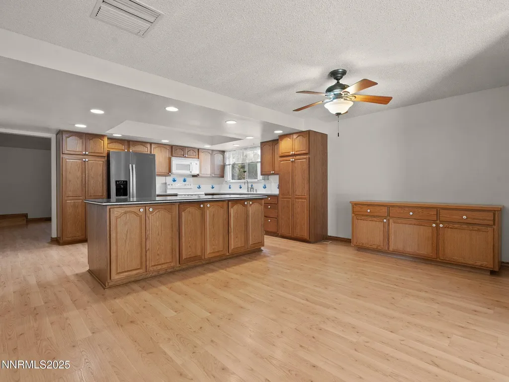2541 Brentwood Carson City NV 89701