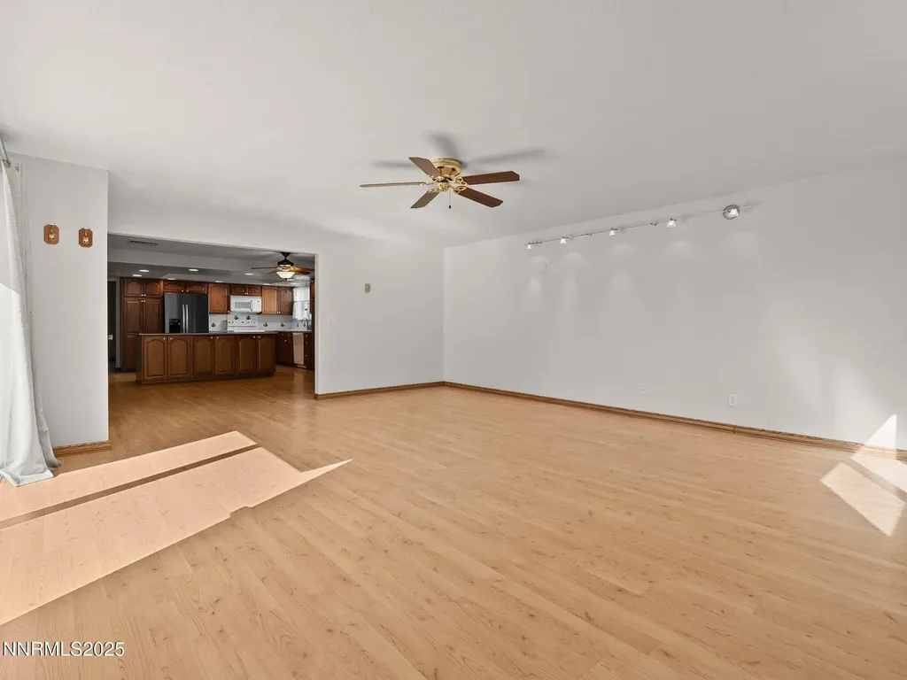 2541 Brentwood Carson City NV 89701