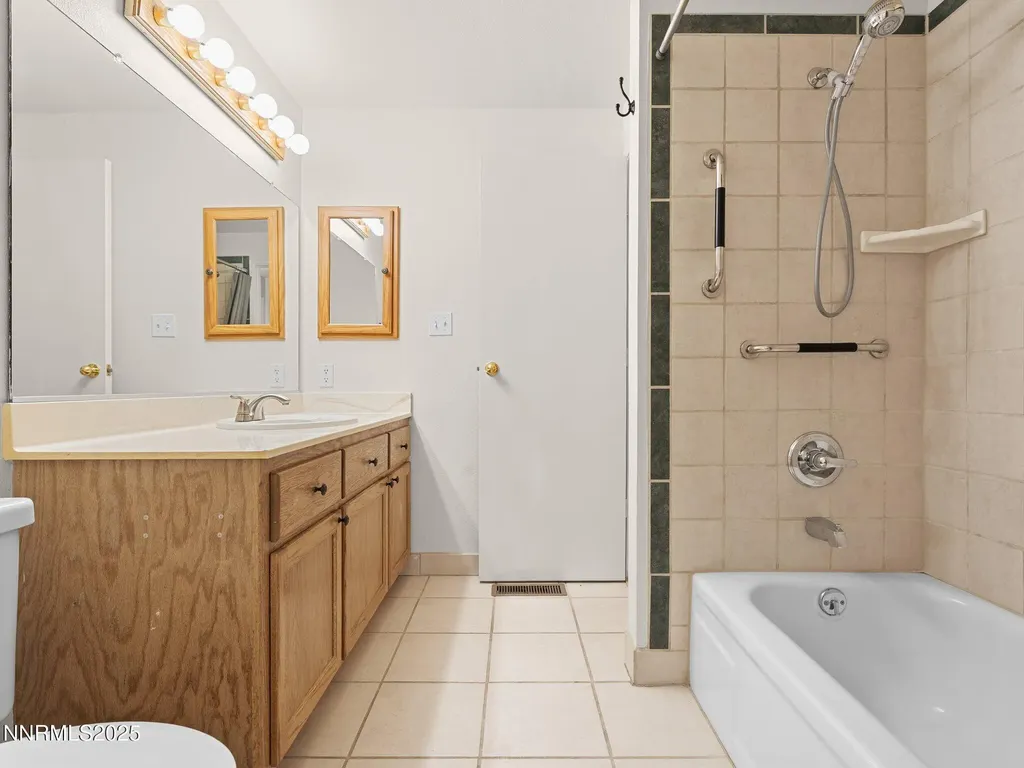 2541 Brentwood Carson City NV 89701