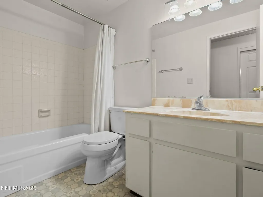 2541 Brentwood Carson City NV 89701