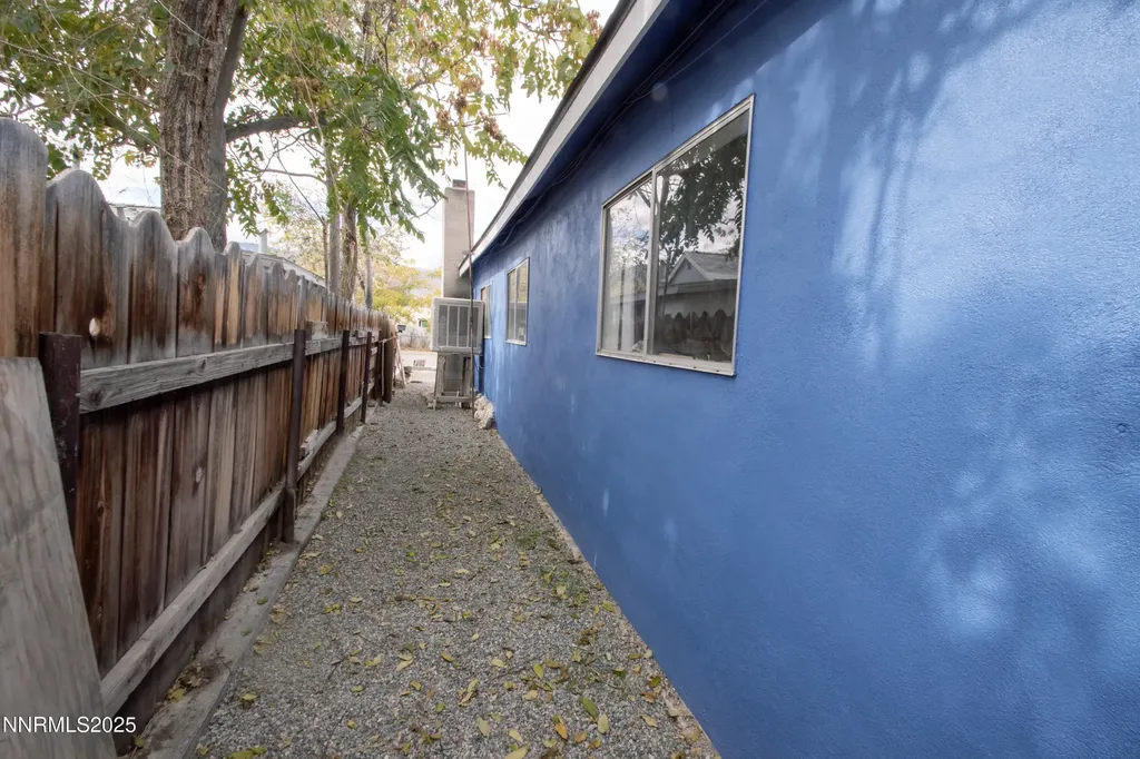 752 D Hawthorne NV 89415
