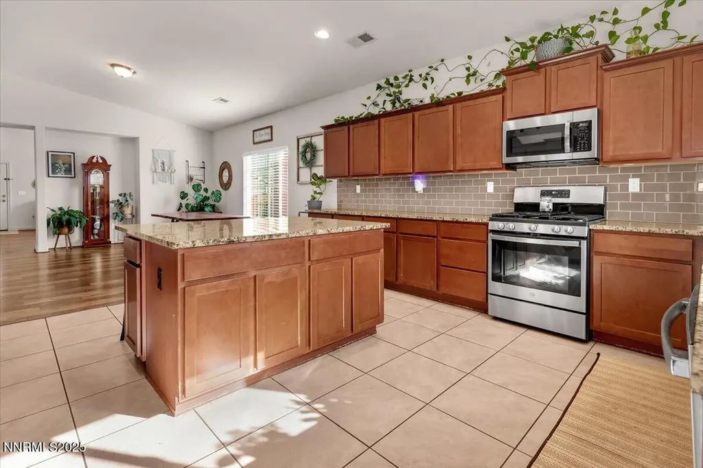 18828 Trinity Range Reno NV 89508