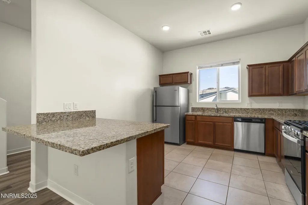 5013 Cavestone Sun Valley NV 89433