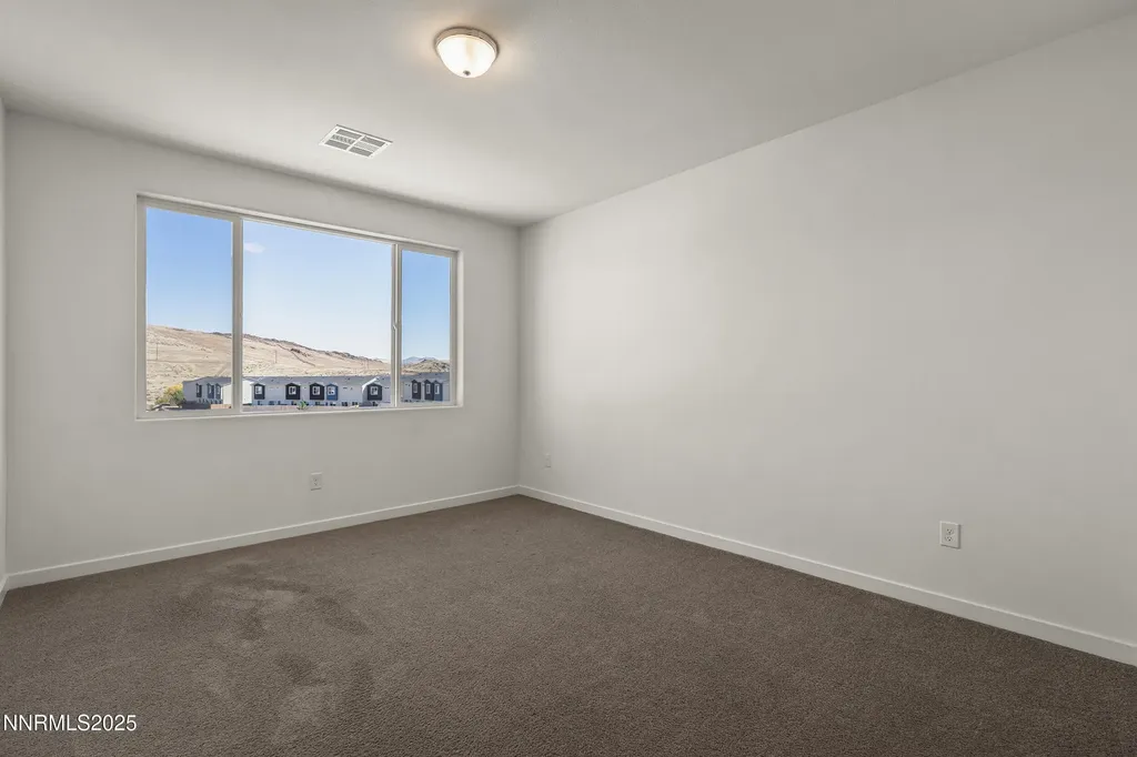 5013 Cavestone Sun Valley NV 89433