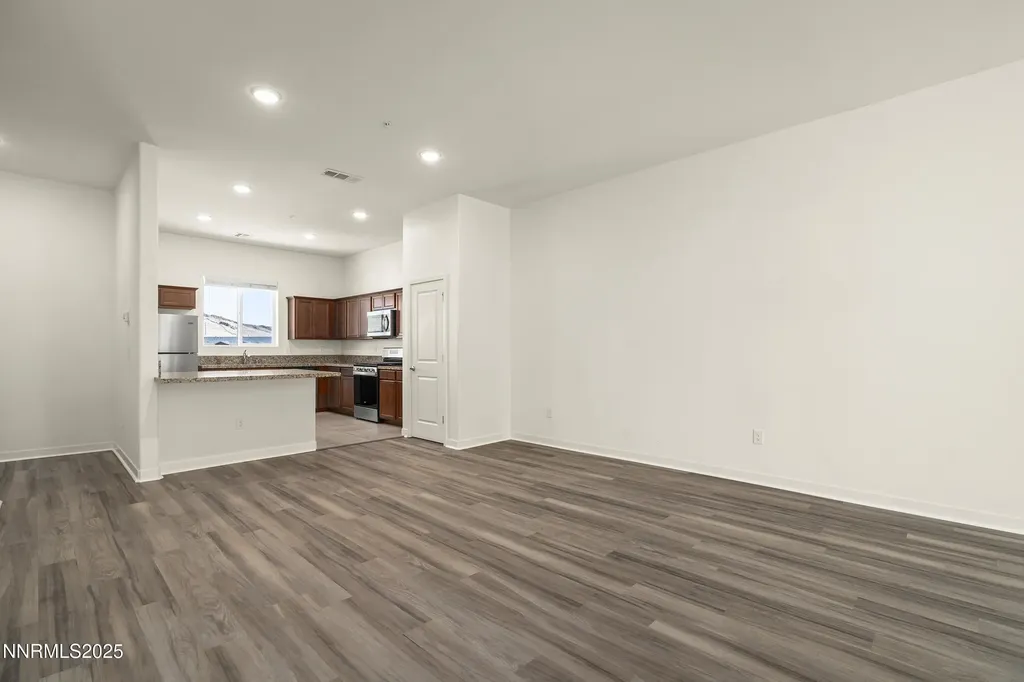 5013 Cavestone Sun Valley NV 89433