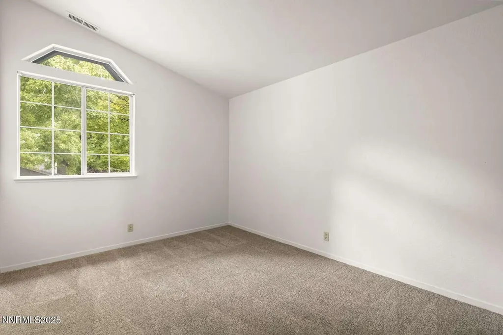 7530 Whimbleton Reno NV 89511