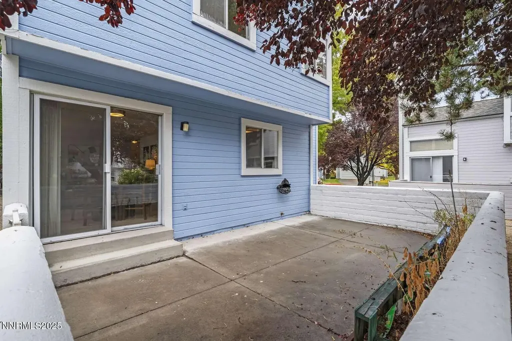 7530 Whimbleton Reno NV 89511