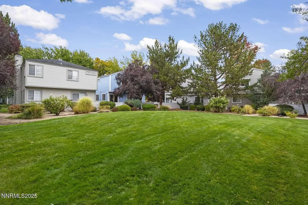 7530 Whimbleton Reno NV 89511