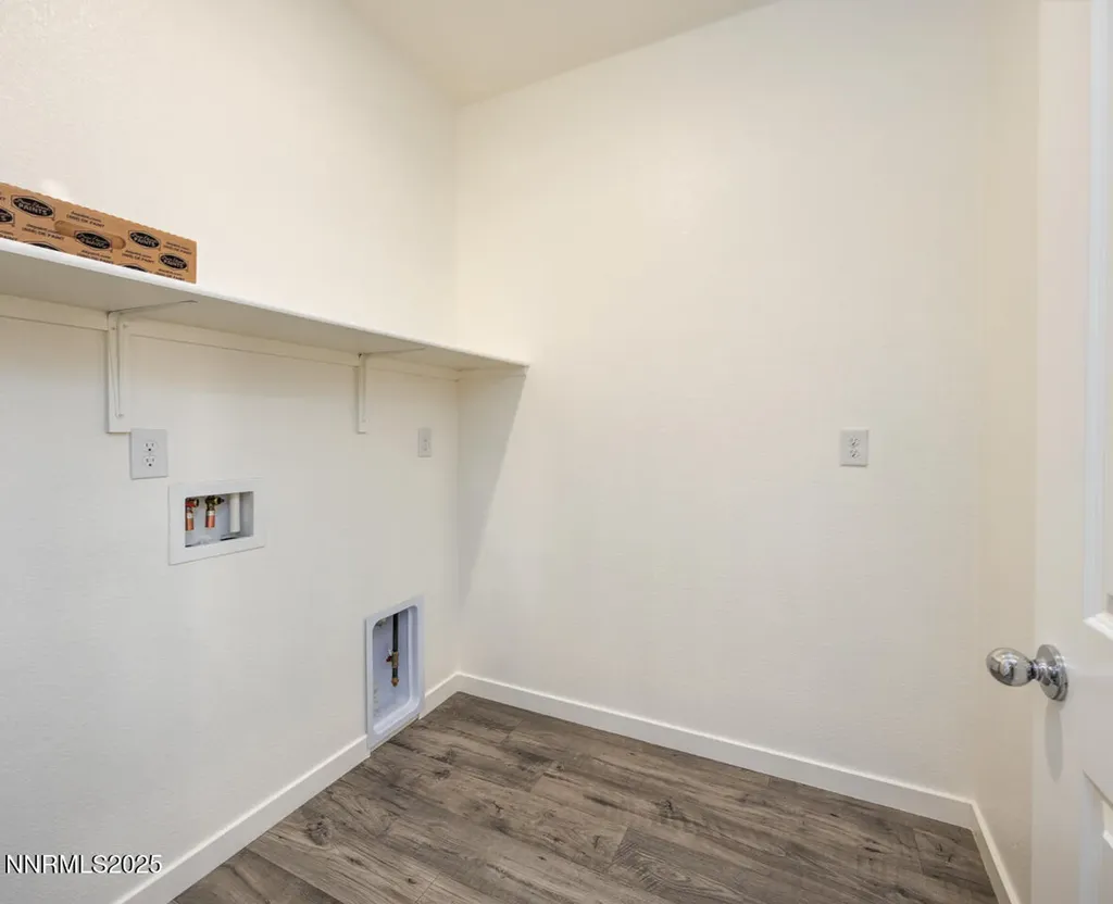 775 Karry Fallon NV 89406