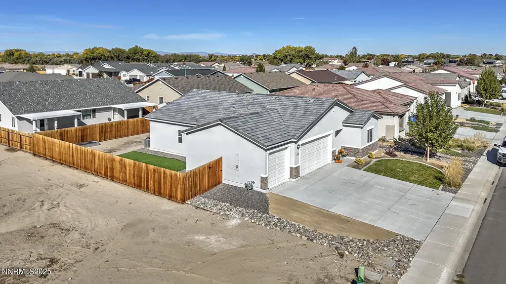 775 Karry Fallon NV 89406