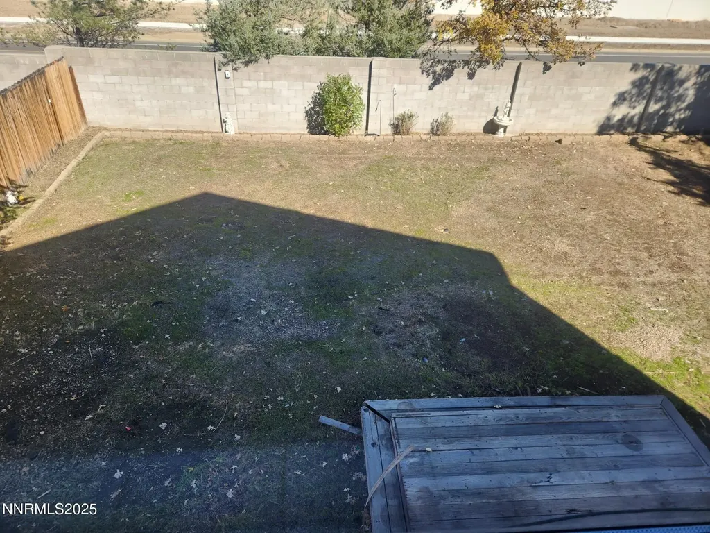 7663 Crystal Shores Reno NV 89506