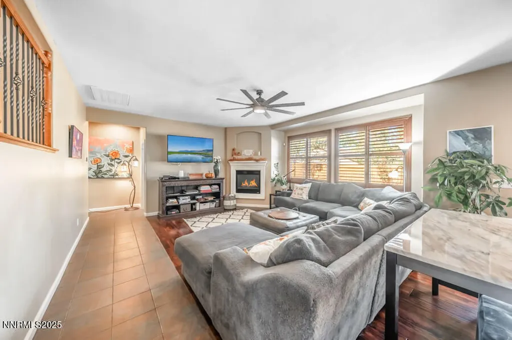 10841 Crooked Canyon Reno NV 89521
